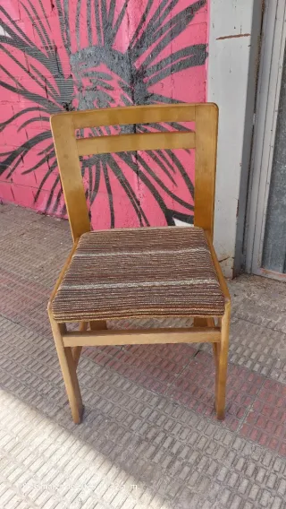 Mesa extensible y 6 sillas comedor