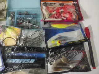 Lote de pesca: señuelos para depredadores