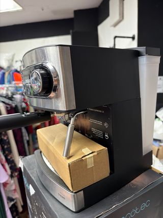 Cafetera Cecotec Power Espresso 20