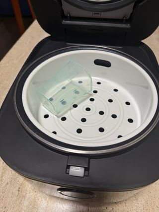 Olla Arrocera Midea Negra