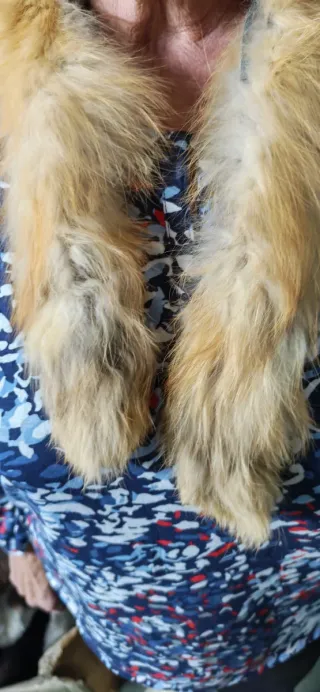 Pieles y retales varios