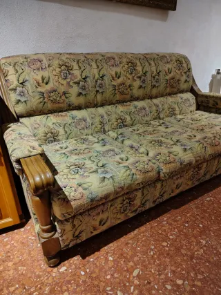 Sofá y sillón floral, regalo