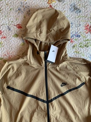 Nike Tech Woven Full-Zip Hooded Jacket (T. XL)