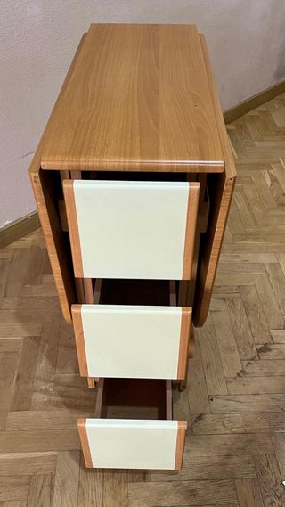 Mesa de cocina plegable con cajones