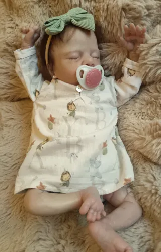 Bebé Reborn Vinilo y Tela