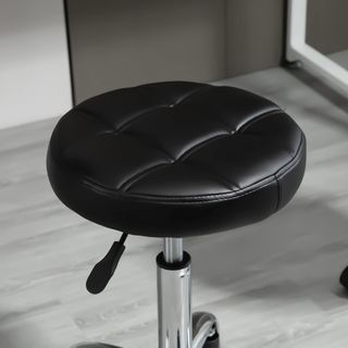 Juego De 2 Taburetes Con Ruedas, Asiento Giratorio Y Altura Regulable, Taburete Para Esteticista Y Peluquero Tapizado En Piel Sintética PU, Negro