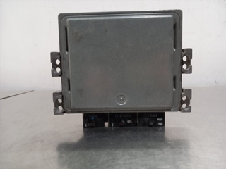 CENTRALITA MOTOR UCE RENAULT SCENIC II (JM) 82005