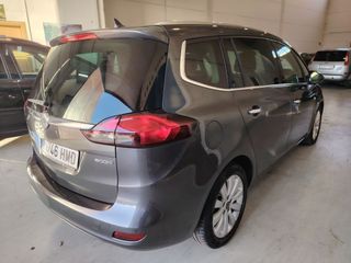 Opel Zafira Tourer 2012