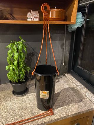 Primavera-Vasos e suporte de vasos