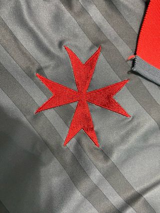 Maglia Malta GIVOVA Rossa e Grigia