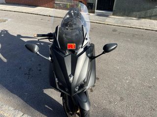 Yamaha TMAX XP500 530cc Maxi Scooter