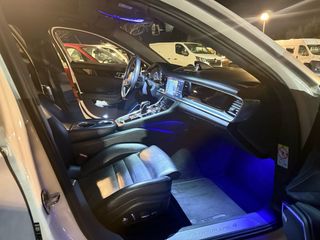 Porsche Panamera 4E-hibryd 2020