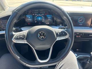 Volkswagen Golf 2021