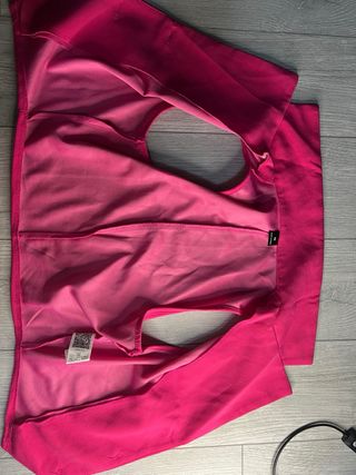 Chaleco fucsia botones xs
