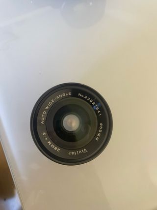 Camara Minolta X-700 + 2 lentes (50mm + 28mm)