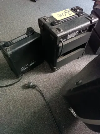 Amplificador Guitarra Gear4music GA-10