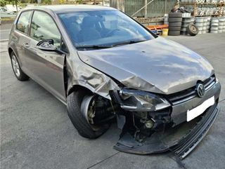 Volkswagen 5g0945095m piloto tras izq golf 123143