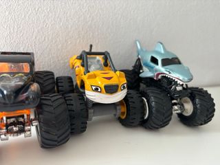 Lote 3 coches monster truck