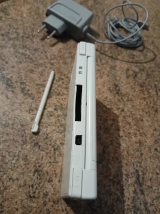 Nintendo DSi Blanca