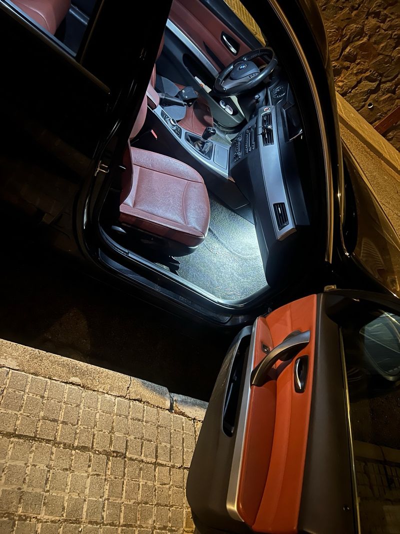 BMW Serie 3 e90 330d 2006 - foto 1