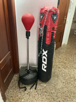 Saco de boxeo RDX y pera de boxeo