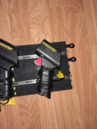 Scalextric: Mandos, Pista y Transformador