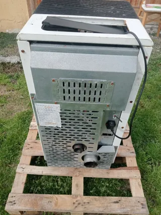 Estufa de pellets Etna 9