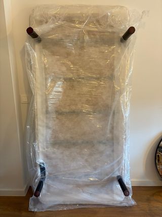 Base tapizada 90x190 cm.