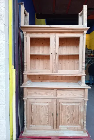 Alacena madera maciza