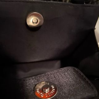 Borsa Lancome nera con rose