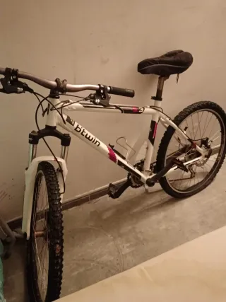 Bicicleta Btwin Montaña Blanca