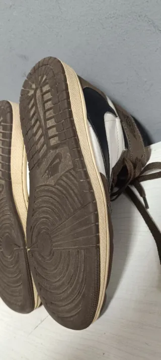 Nike Air Jordan 1 Travis Scott Mocha