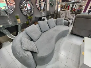 Sofá curvo gris tela Y205 550€