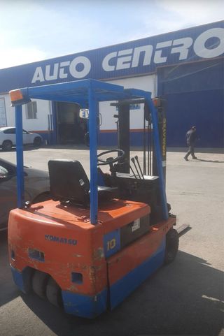 Carretilla elevadora Komatsu buen estado