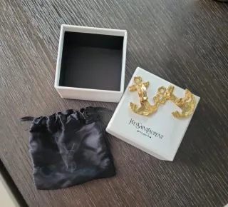 Orecchini Yves Saint Laurent Ancore Oro