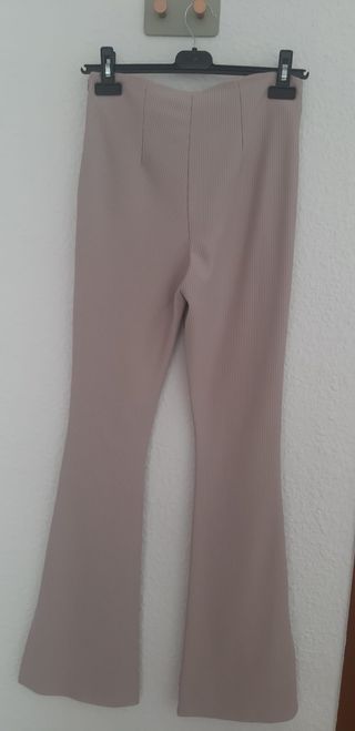 Pantalones largos mujer. Nuevos sin estrenar y con