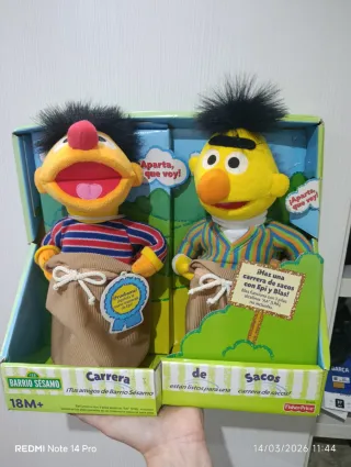 Barrio Sésamo Carrera de Sacos Epi y Blas