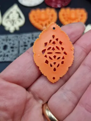 Lotto Ciondoli Resina Vari Orecchini