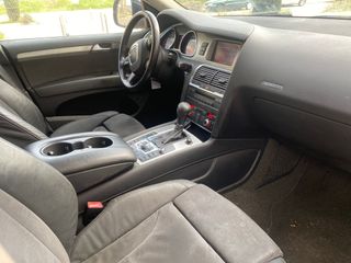 Audi Q7 3.0 TDI quattro tiptronic