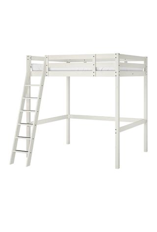 Litera alta de madera blanca