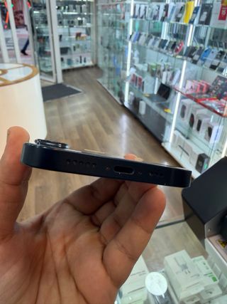 IPHONE 13 256GB GARANTIA 1 Año