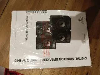 Monitores Behringer MS40 Activos Negro