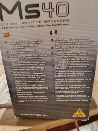 Monitores Behringer MS40 Activos Negro