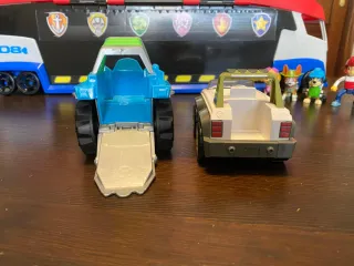 Lote Patrulla Canina: Camión y Figuras