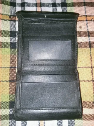 Cartera Tommy Hilfiger Negra