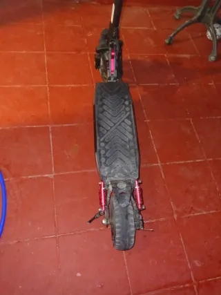 Monopatín Eléctrico Negro