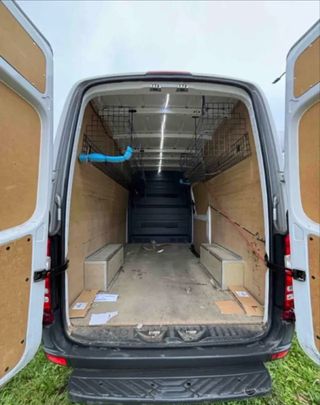 Se hacen mudanzas nacional y internacional