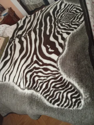 Manta de forro polar con estampado de cebra