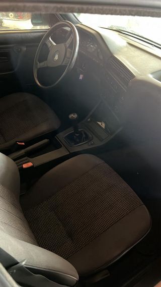 BMW 320i E30 1987