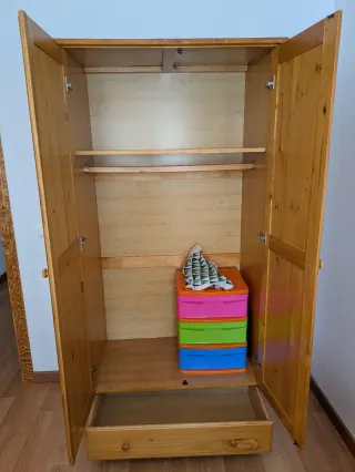 Conjunto de muebles de habitación